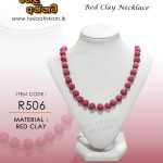 Red_clay_necklace_bead_chain