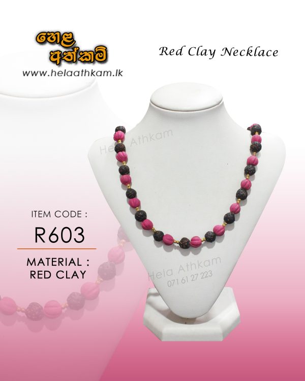 Red_clay_necklace_bead_chain