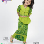 batik redda hatte half saree handmade bathik